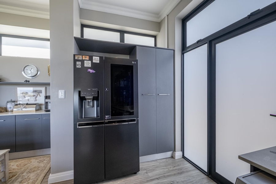 4 Bedroom Property for Sale in Kragga Kamma Eastern Cape